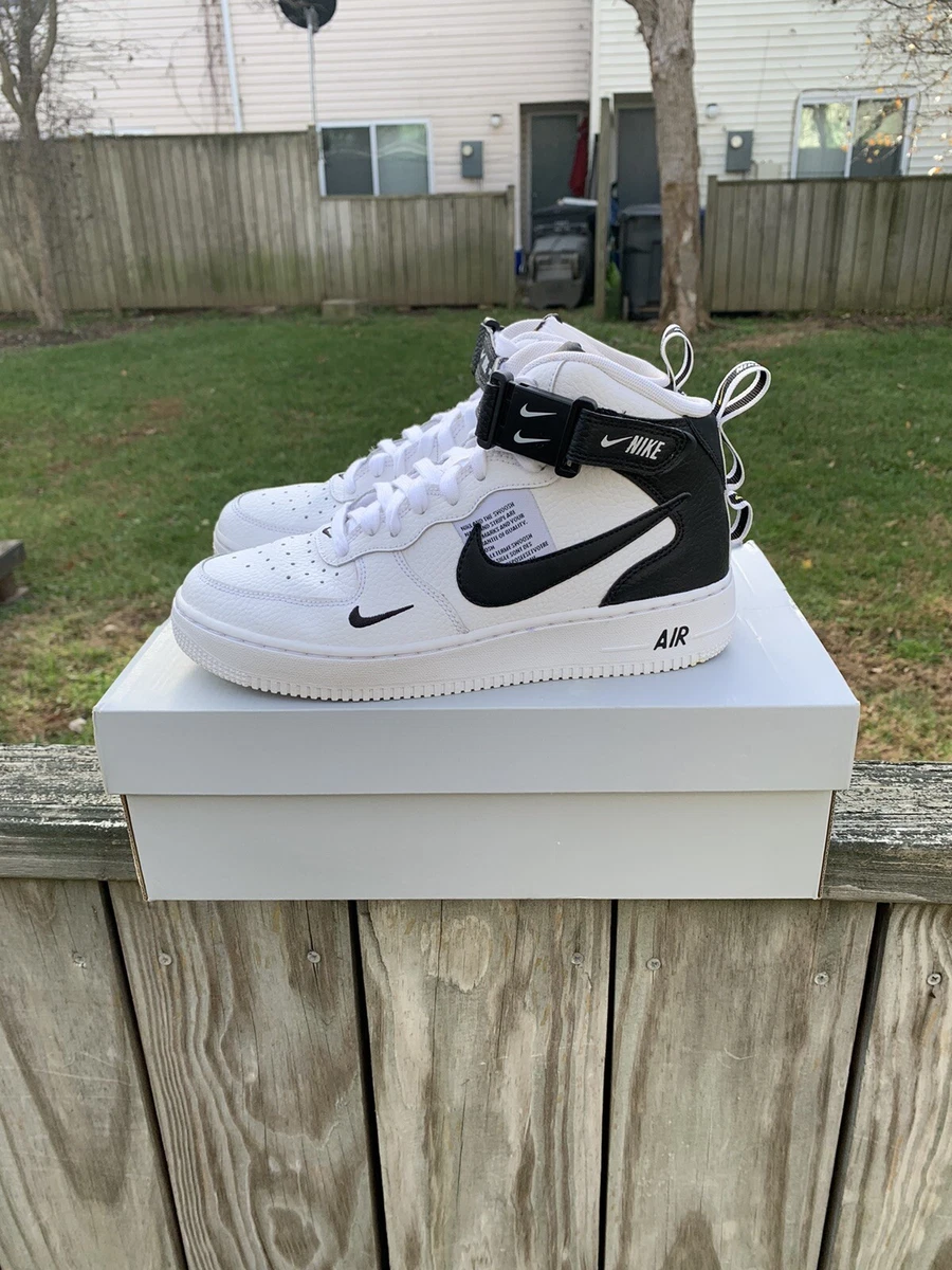 Air Force 1 Mid '07 LV8