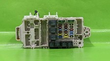 10 11 12 GALANT INTERIOR FUSE BOX OEM 4672-13