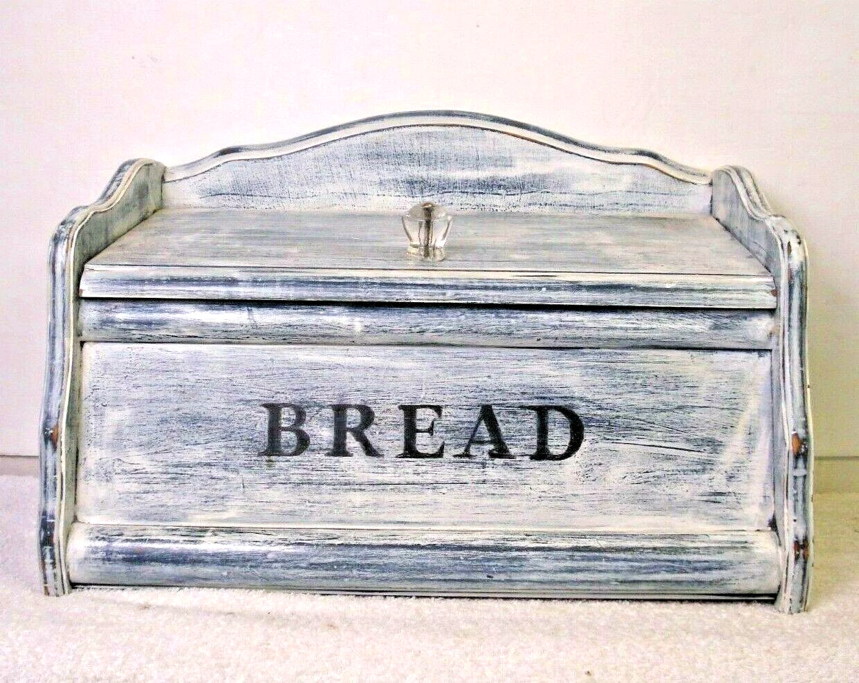 Vtg blue & white distressed Bread Box lift up top Country kitchen shabby chic
