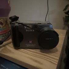 Sony Cyber-shot DSC-S30 1.3MP Digital Camera Tested