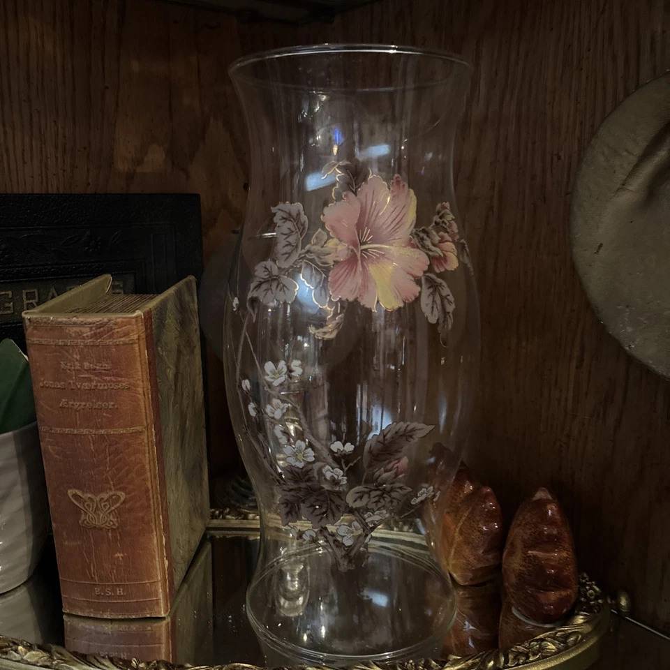 "Vela de huracán floral de colección de 11,5"" con base de latón Boho MCM casa de campo granja central" Foto 2 de 4