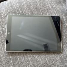 Apple iPad Tablet 9.7" Silver