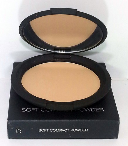 NOUBA Soft Compact Powder - Cipria in Polvere - Picture 6 of 7
