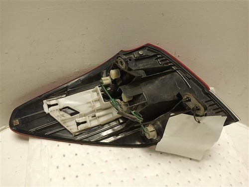 SUBARU 2014 LEGACY Passenger RH Tail Light Assembly Used OEM 166-51101R ...