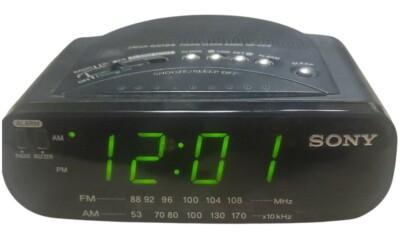 Sony Dream Machine Clock Radio - Model ICF-C212 TESTED. Missing Battery Cover