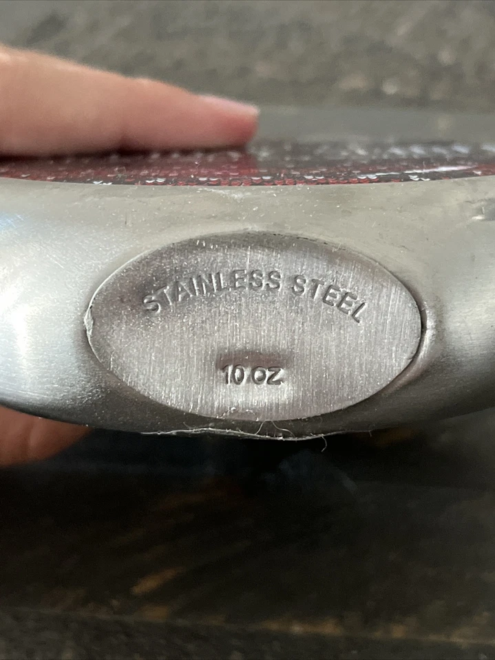 FRASCO DE VACACIONES "ESTOY LLENO DE ESPÍRITU NAVIDEÑO, SE LLAMA VODKA" Tiene capacidad para 10 OZ KG5 Foto 3 de 3