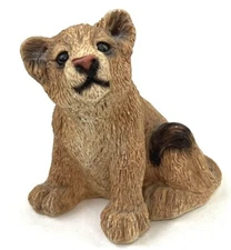 Vintage Stone Critters Lion Cub Sitting SCB-012 United Design Figurine 1985