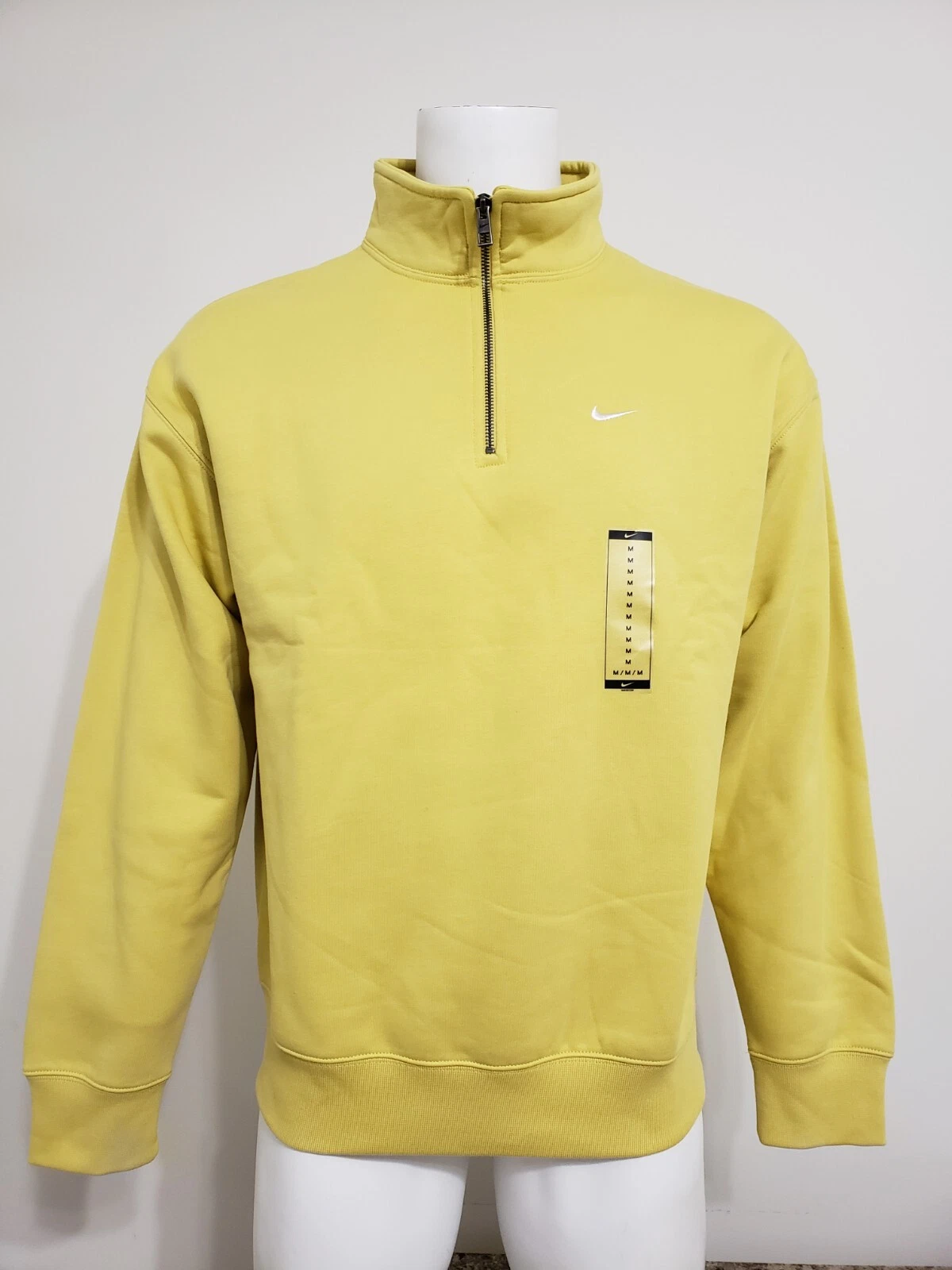 Nike Men's Solo Swoosh 1/4 Zip Top DQ5209-700 Yellow Size M
