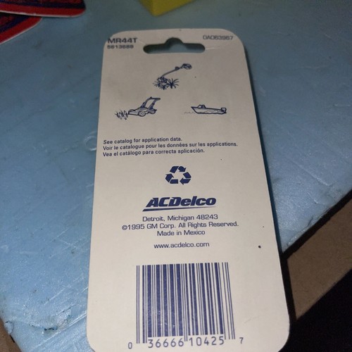 BUJÍA MARINA ACDELCO @3;P/N MR44T/5613689. - Imagen 2 de 4