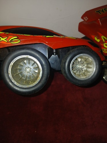 Two Tyco Rc Scorcher Remote Control Cars - Picture 10 of 24