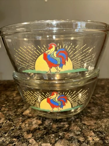 Vtg Anchor Hocking Rooster Sunshine Nesting Bowls Set Of 2 - 1.5 & 2.5 Qt