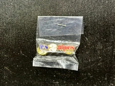 Vintage Les 2 Alpes Ski Resort Pin France Enamel Souvenir