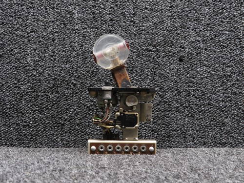 A4503M9-5 Avionic Products Landing Gear Control (28V) (Slight Rust)