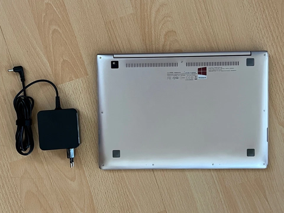 ASUS Zenbook UX303LA - Bild 3 von 4