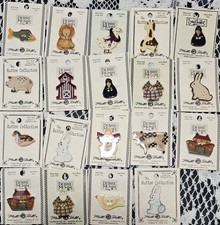 MILL HILL "THE BUTTON COLLECTION" LOT OF 19 BUTTONS - Set 2