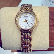 ESQ Esquire Swiss Watch Women Gold Tone band  Date New Battery 6.25”
