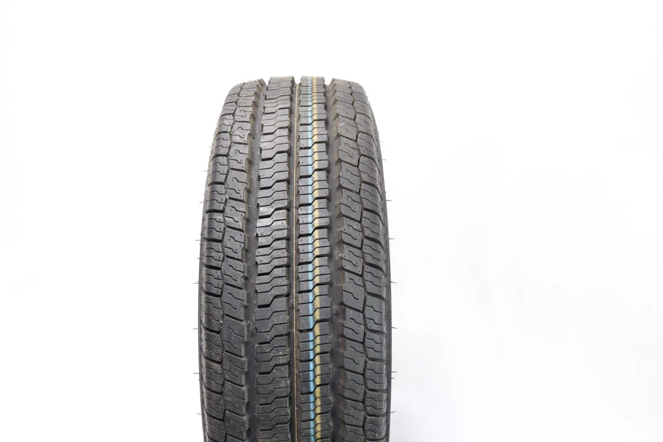 Juego de 2 nuevos LT 225/75R16 Nexen Roadian CT8 HL - 115/112R - 15/32 Foto 2 de 4