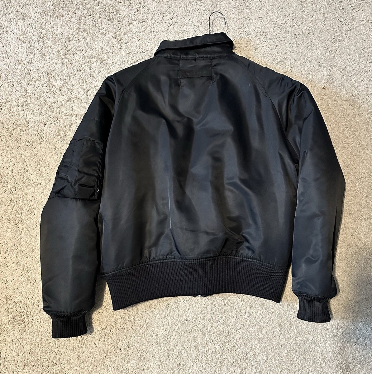 s-l1200.jpg s-l1200.jpg