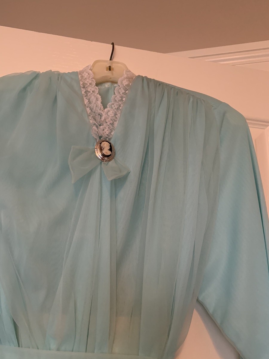 Vintage burial gown, new with tags from maybe 50s, things I never knew existed | eBay Vintage burial gown, new with tags from maybe 50s, things I never knew existed | eBay