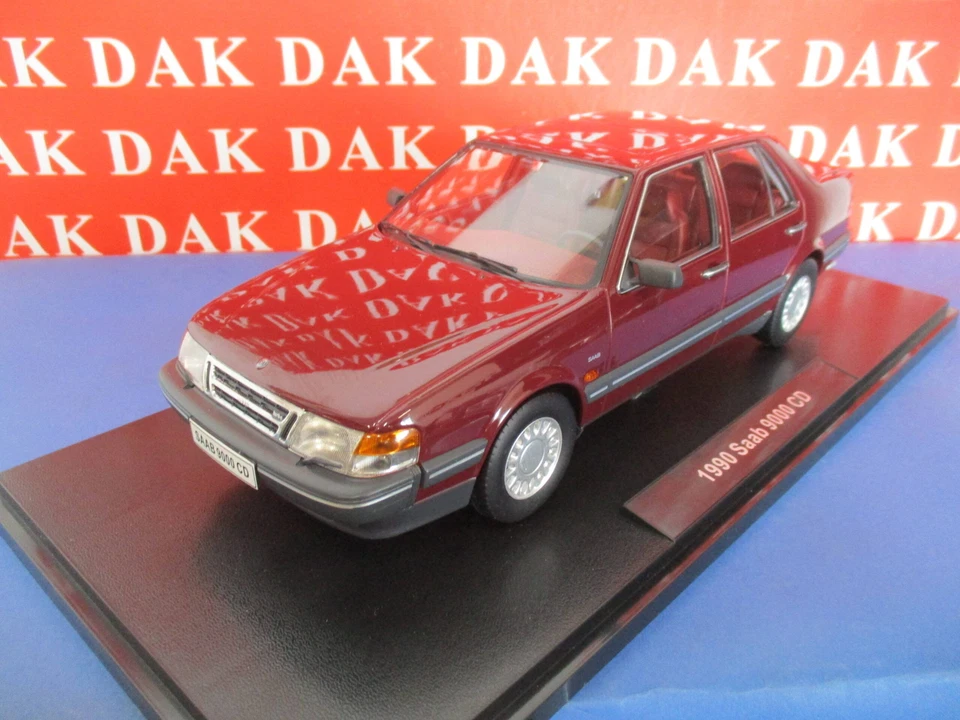 Die cast 1/18 Modellino Auto Saab 9000 CD Turbo Dark Red 1990 by Triple 9 - Immagine 2 di 4