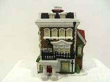 CHARLES DICKENS' HERITAGE - THE CROWN & CRICKET INN ORNAMENT