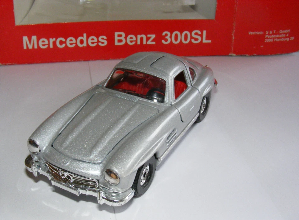 Corgi Toys S&T Vertrieb Sonderverpackung Mercedes Benz 300 SL silber Modellauto - Bild 3 von 4