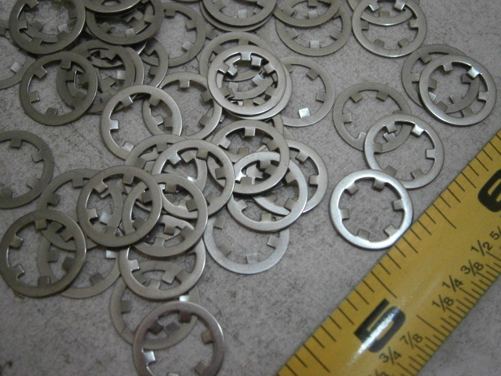 Waldes 510525S Retaining Rings External for .249" OD Shaft Lot of 55