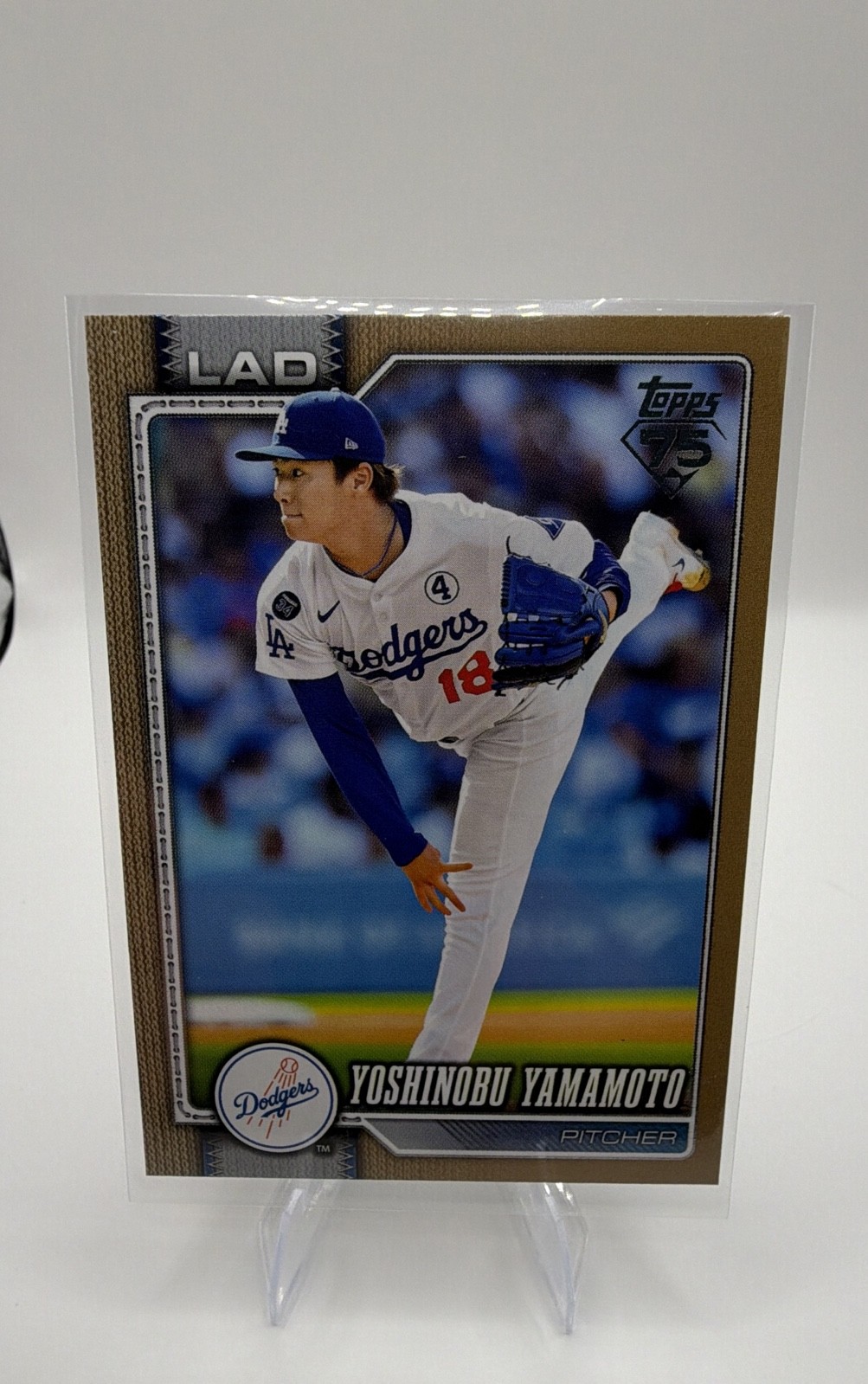 2026 Topps Series 1 - Yoshinobu Yamamoto #90 Gold /2026