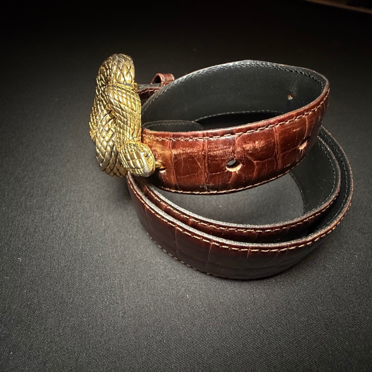 Vtg Vincenz Gold Fleur-de-Lis Shield Buckle Brown Leather Belt Sz 32 Artisan Handcrafted Fleur de Lys Buckle Leather Belt  main image 3