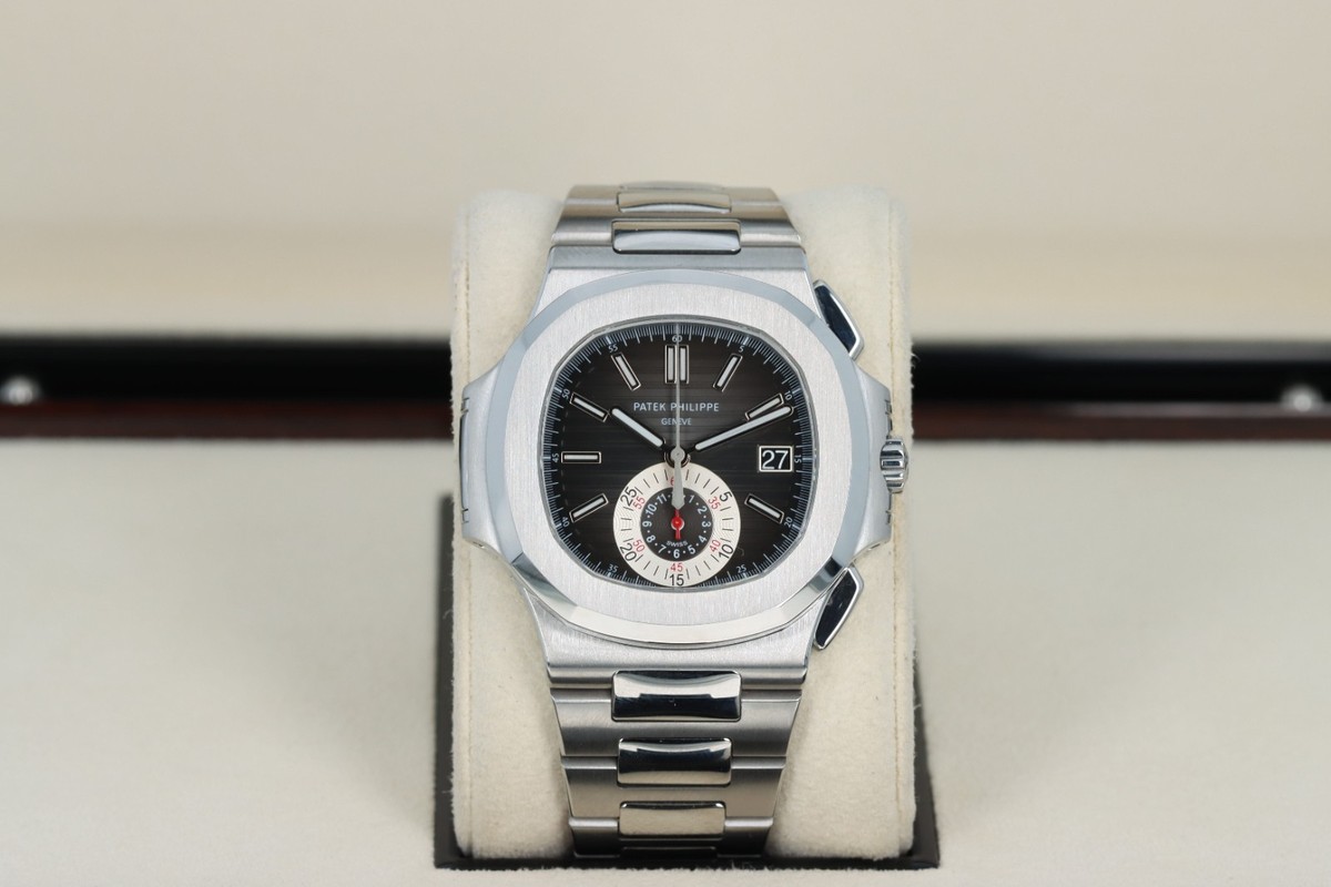 Patek Philippe Nautilus Chronograph 5980/1A-014, Black Gradient