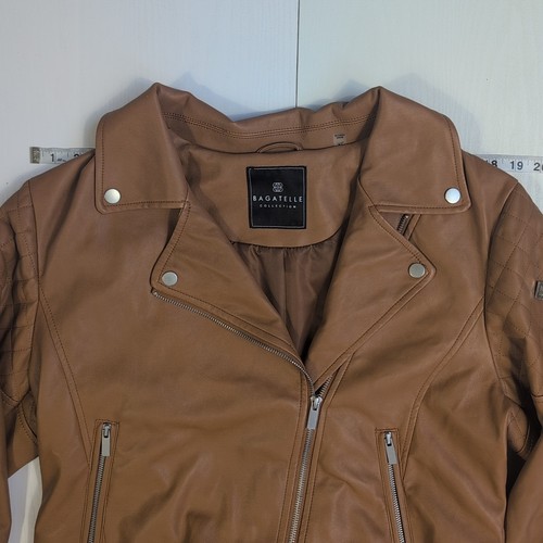 Chaqueta de moto Bagatelle XL de cuero vegano tostado acolchada cremallera asimétrica para mujer - Imagen 5 de 12