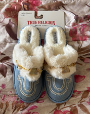 True Religion Women s Faux Fur Logo Slip-On Slippers Chain Accent Blue 8