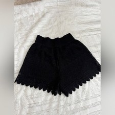 Women  s Black Lace Shorts Size L