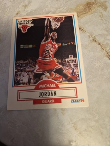 1990-91 Fleer - Michael Jordan #26 Black Line Above Biographical Information