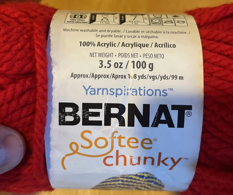 Bernat Softee Chunky yarn (11 sts per 4"), Berry Red, lot of 2 (108 yds each) - Image 2 of 3