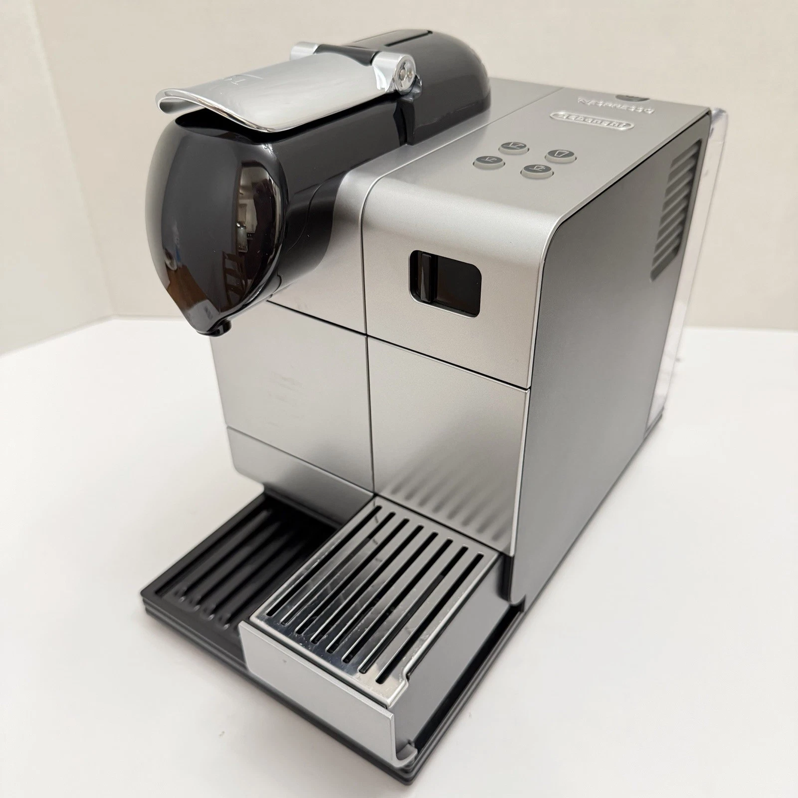 DeLonghi Nespresso Lattissima Plus EN520.S Tested Works No Milk Tank READ