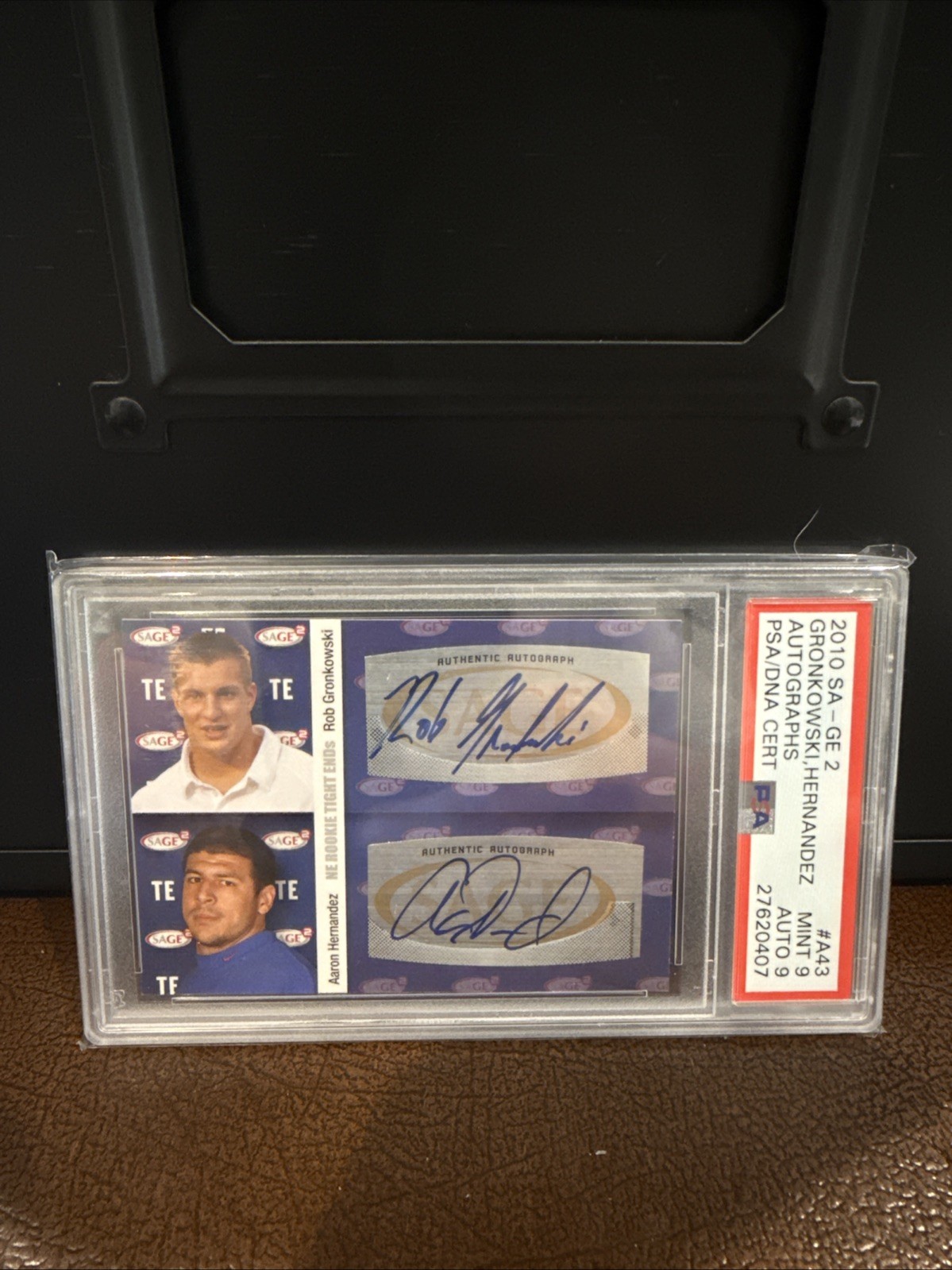 2010 SAGE 2 Aaron Hernandez Rob Gronkowski Dual Auto #A25 PSA/DNA 9/9 pop1 🔥🔥 view 1