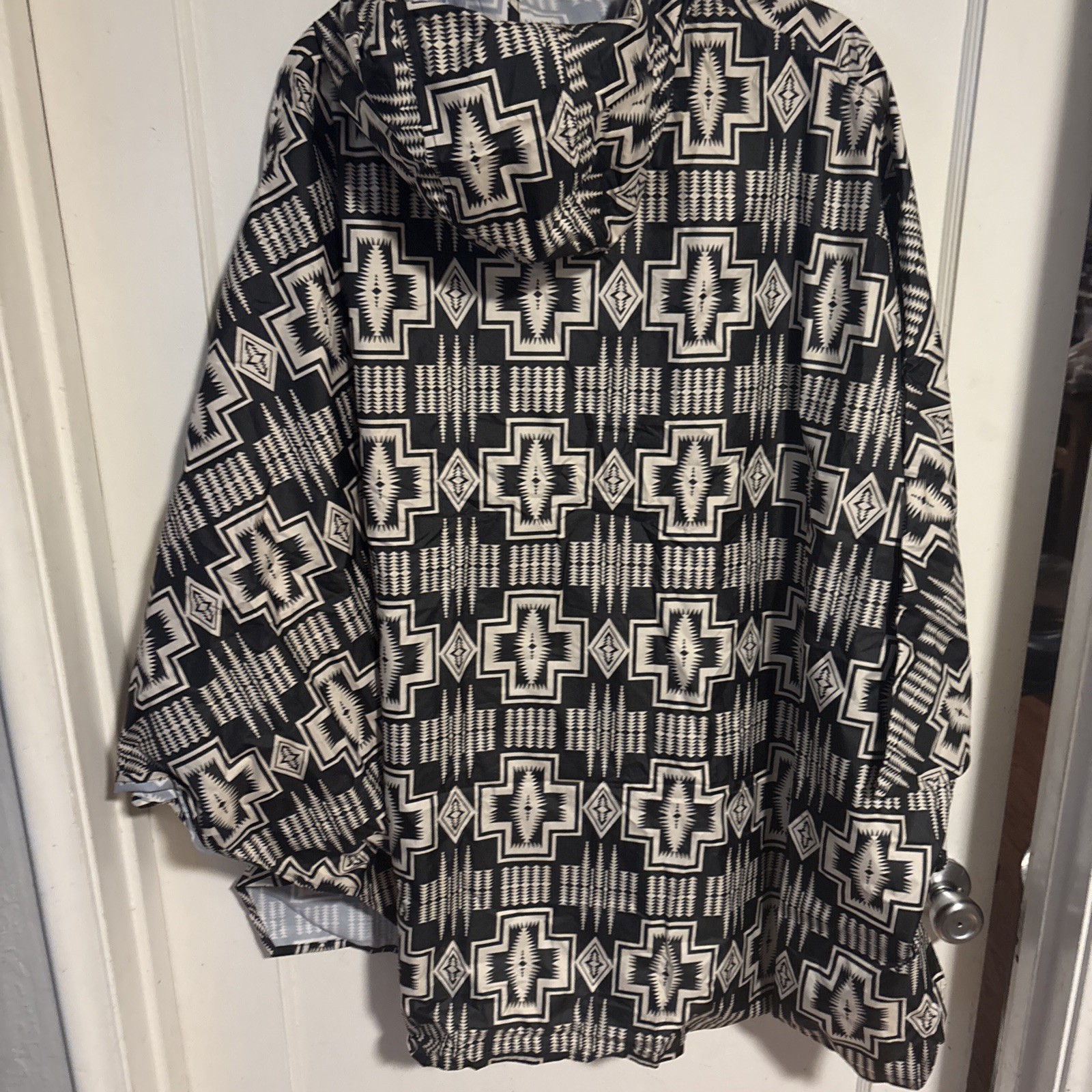 Pendleton Packable Poncho Jacket Southwestern Azt… - image 5