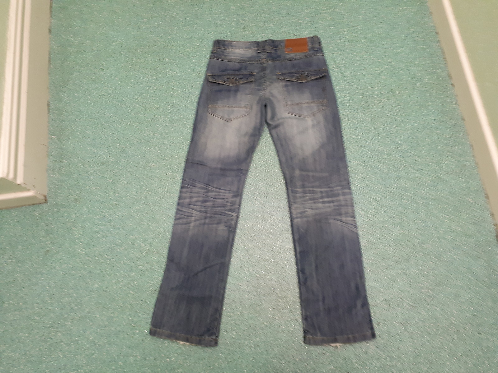 Picture 3 of 4