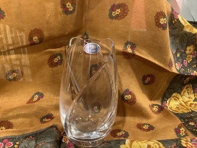 Beautiful Vintage Rogaska Glossy Clear Cut Crystal Decorative Vase Tulip Pattern