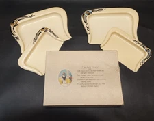 Vintage Hand Painted Plastic Crumb Pan, Butler Crumb Tray Set of 4 Trays