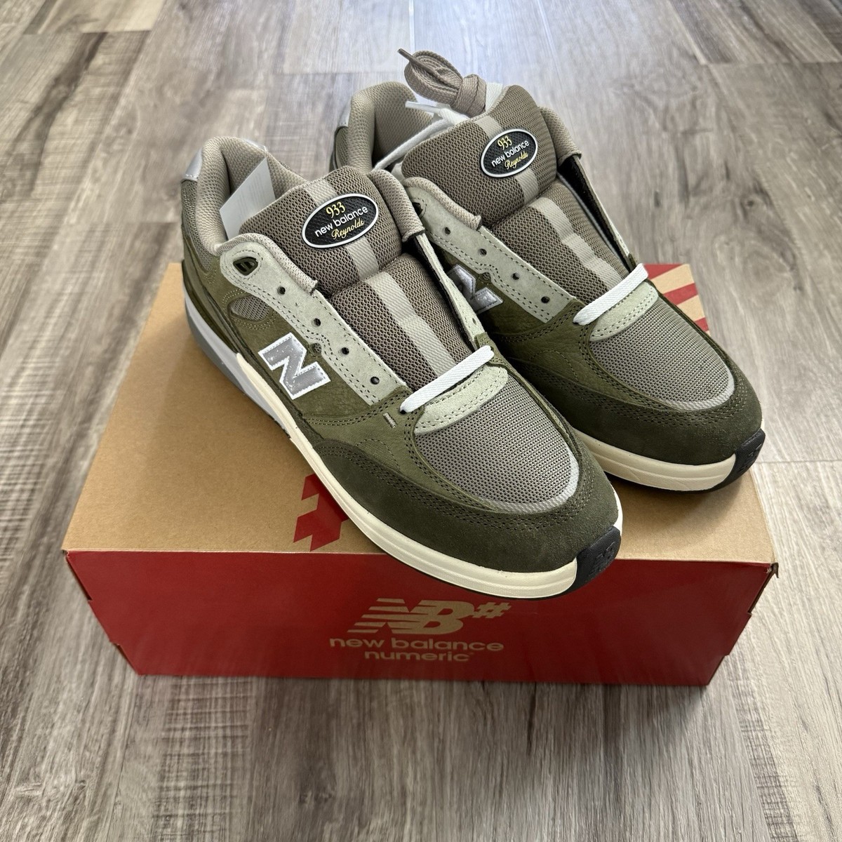 new balance 933