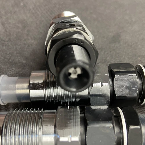Fuel Injector 19667-53000 15841-53000 For Kubota Z430 Z400 Engine G3200 1Pcs - Bild 3 von 3
