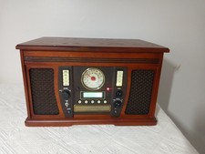 Wooden Record Player/Radio/Bluetooth Speaker. Victrola Brand 8 in 1 turntable
