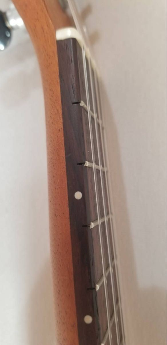 Final price reduction ~ Ukulele string-wound head part wood grain