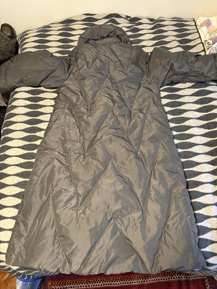 Bill Blass Grey And Tan Trench Puffer Jacket Parka - Image 2 of 4