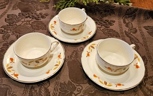 3 Vintage Hall Jewel Tea Autumn Leaf Regular Ruffled-d Teacups and 6" Saucers