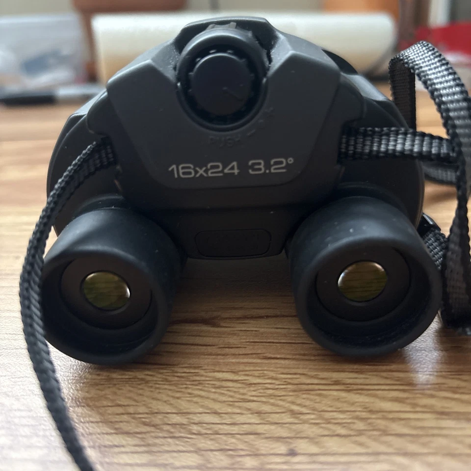 Pentax 16 X 24 16X UCF 24UCF Compact Binoculars Clean Optics With Case VG - Image 3 of 3