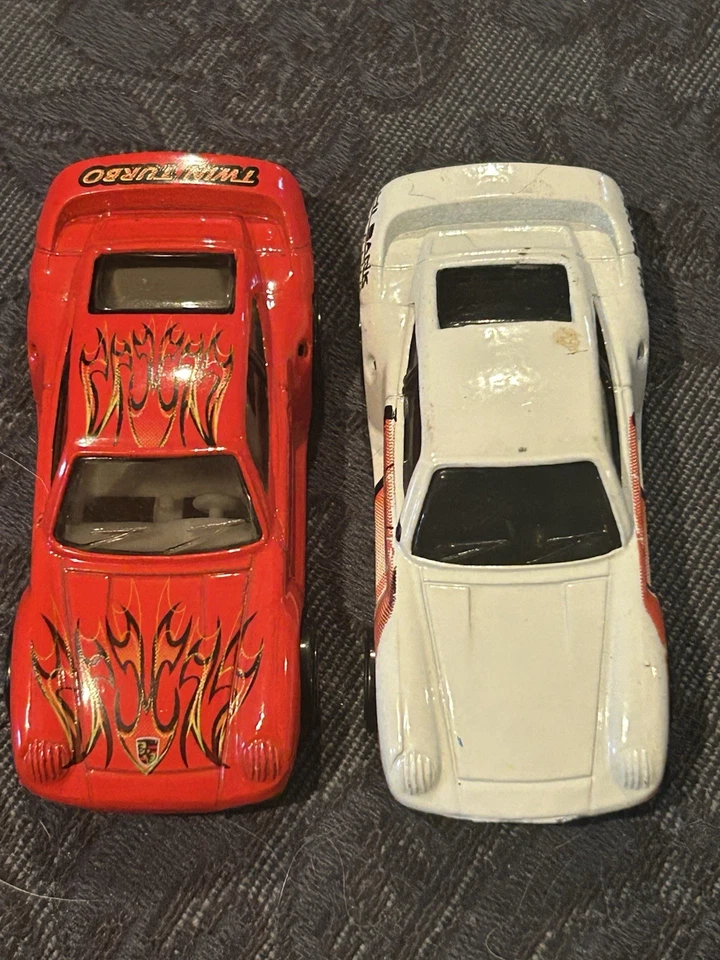 Lote De 7 Sueltos De Colección Hot Wheels Majorette Ferrari Porsche Jaguar Malasia Foto 2 de 4