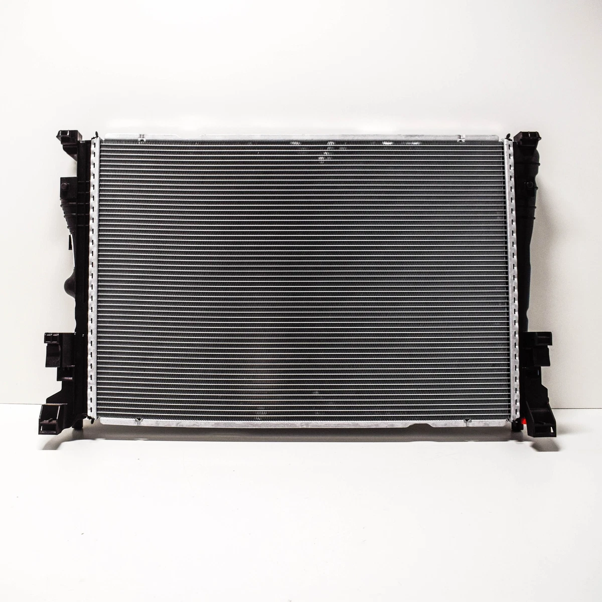 MERCEDES-BENZ SLK R172 Cooling Radiator A1975000003 5.5Petrol 